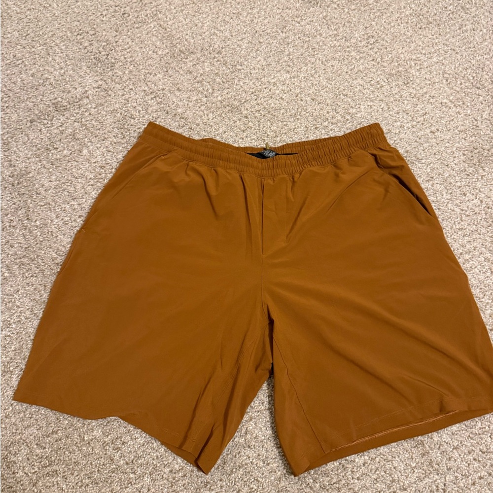 lululemon athletica Men's run response  Rust Brown Athletic Shorts